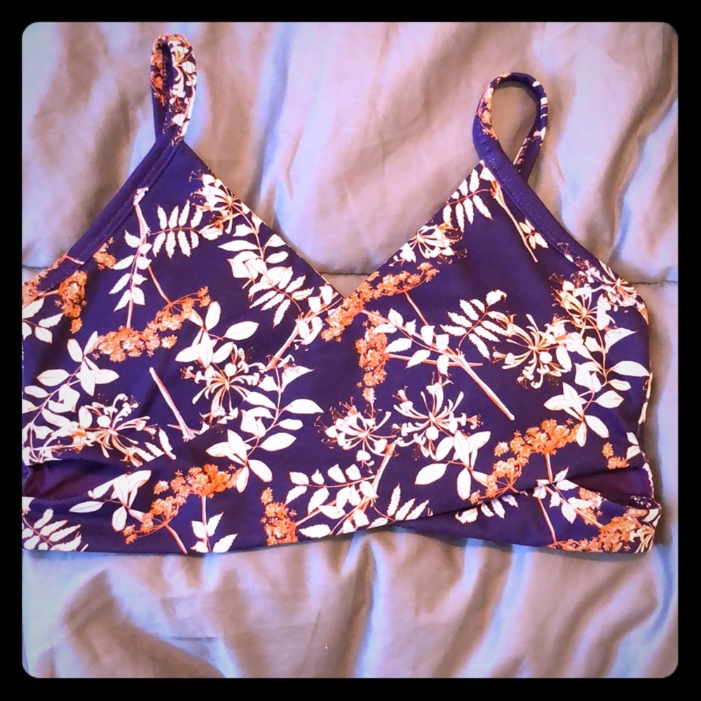 Fabletics Sports bra
